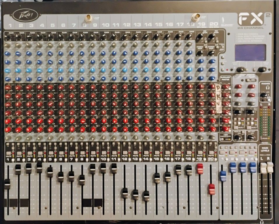 Peavey FX² 24-Channel Professional Audio Mixer with USB and Effects