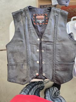Leather Motorcycle Vest - Womens