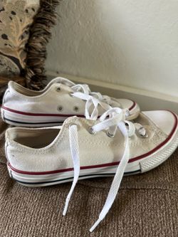 Kids converse