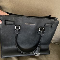 Large Black Michael Kors Handbag  Original!!!!
