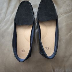 UGG Women's Loafer