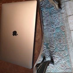 Apple MacBook Pro 16" 2.6 Ghz 2019 6 Core i7 Processor 16gb Ram 512gb Ssd 0s Sequoia Fingerprint Very Clean With Charger 
