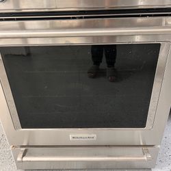 Kitchen Aid Electric Stove.  