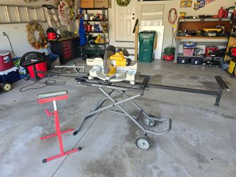Power miter saw, collapsible stand & accessories