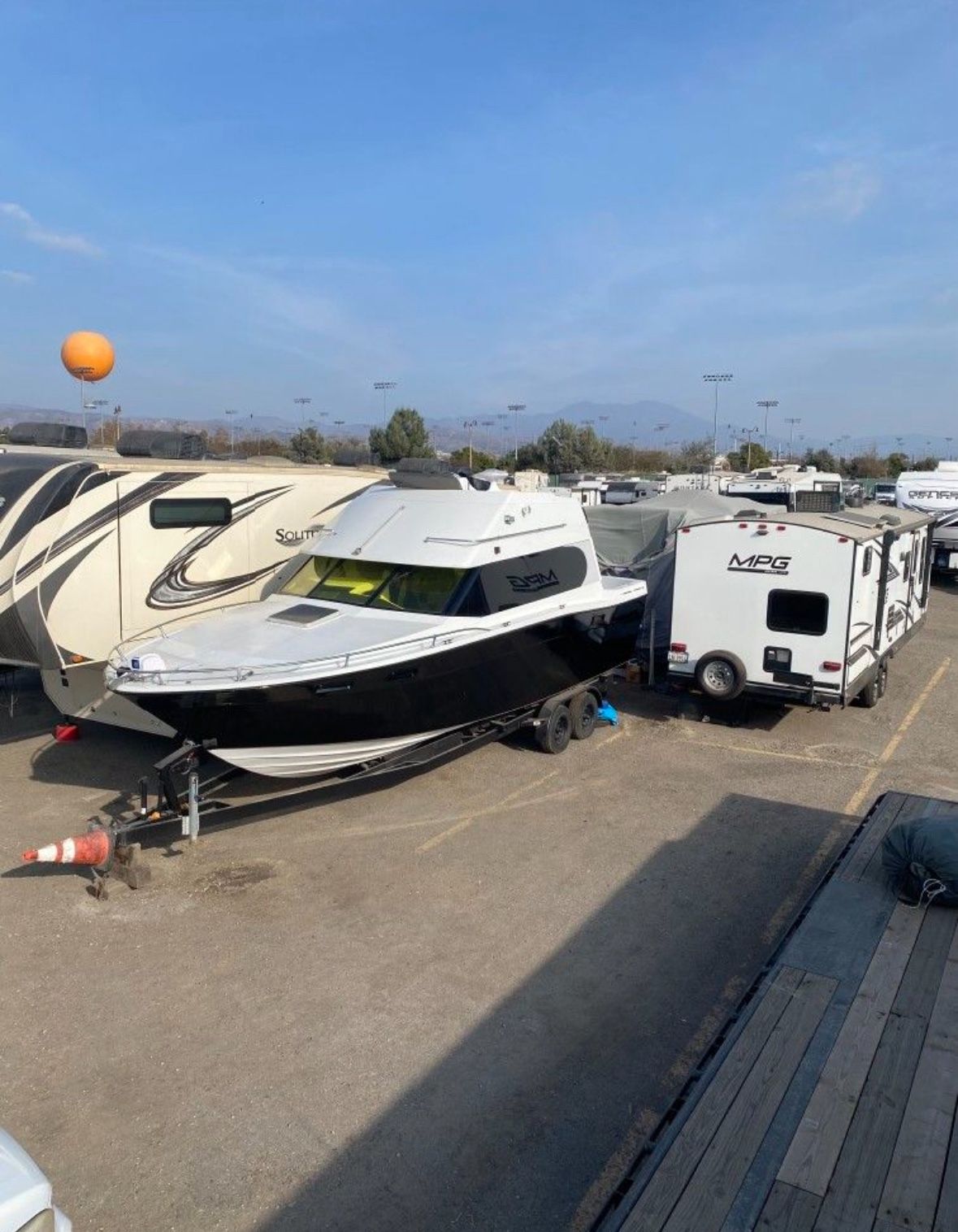 1983 Bayliner Contessa Remodeled Yacht 