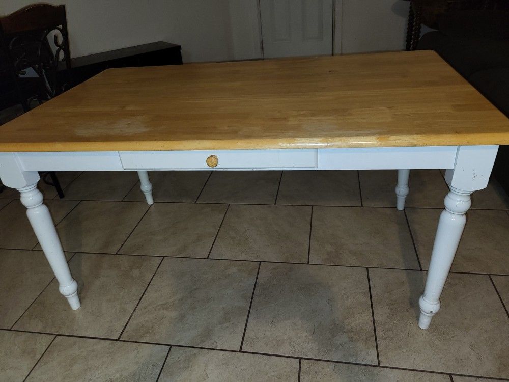 Oak Kitchen Table 40$