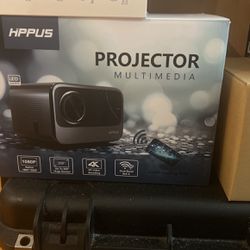 Hippus 4K Projector WiFi Bluetooth