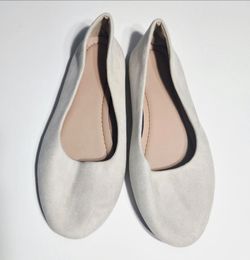 Women’s Beige Suede-Look Ballet Flats EU 42 US 11 New