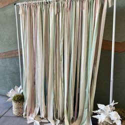 Pipe &. Drape Photo Backdrop Kit - Event Ready