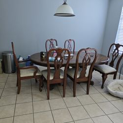 Oval Table With 6 Chairs 