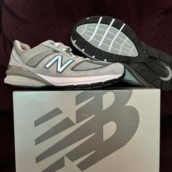 New Balance Men's 990 V5 Running Shoes Size 9