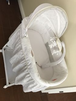 Simmons elite gliding bassinet cheap peacock