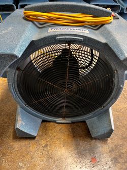 Large axial fan