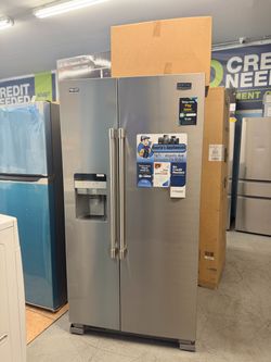 Maytag 24.5 Cu Ft Side by Side Refrigerator in Fingerprint Resistant Stainless Finish with Exterior Ice and Water Dispenser