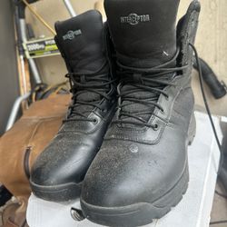 GENTLY USED TACTICAL BOOTS 10.5/11