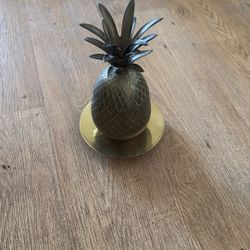 Metal Decorative Pineapple, And Base Plate