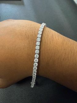 14K WG 10 ctw diamond tennis bracelet