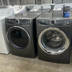 Set Electrolux Washer And Dryer 