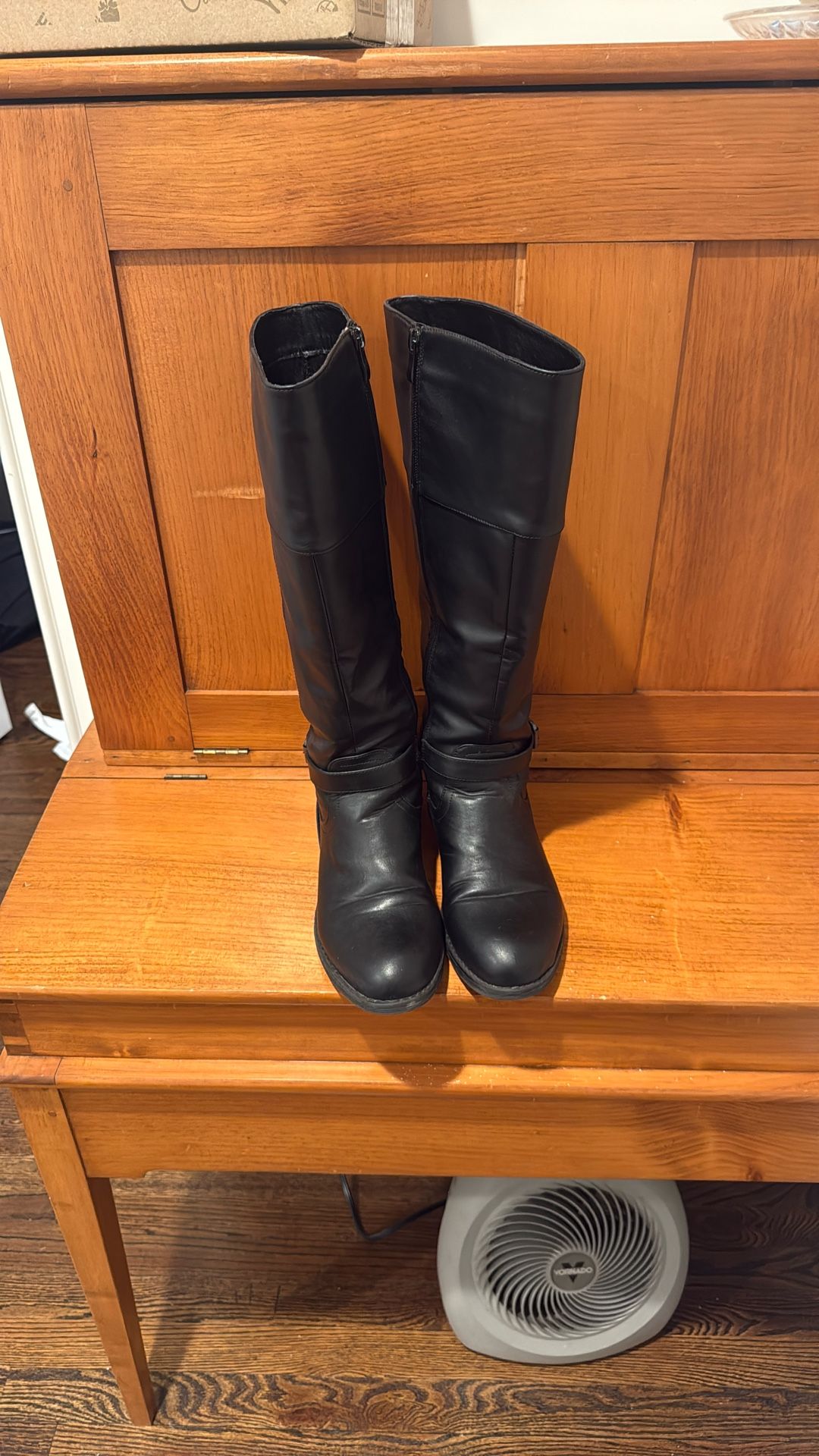 Black Boots