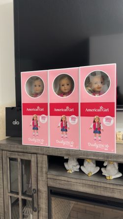 Brand new American girl doll truly me #100