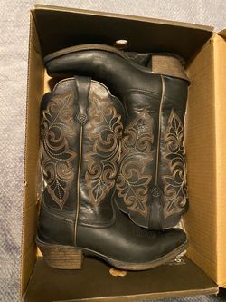 Ariat Women's Round Up Square Toe Western Boot