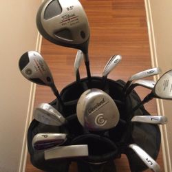 Titlelist Golf Clubs 