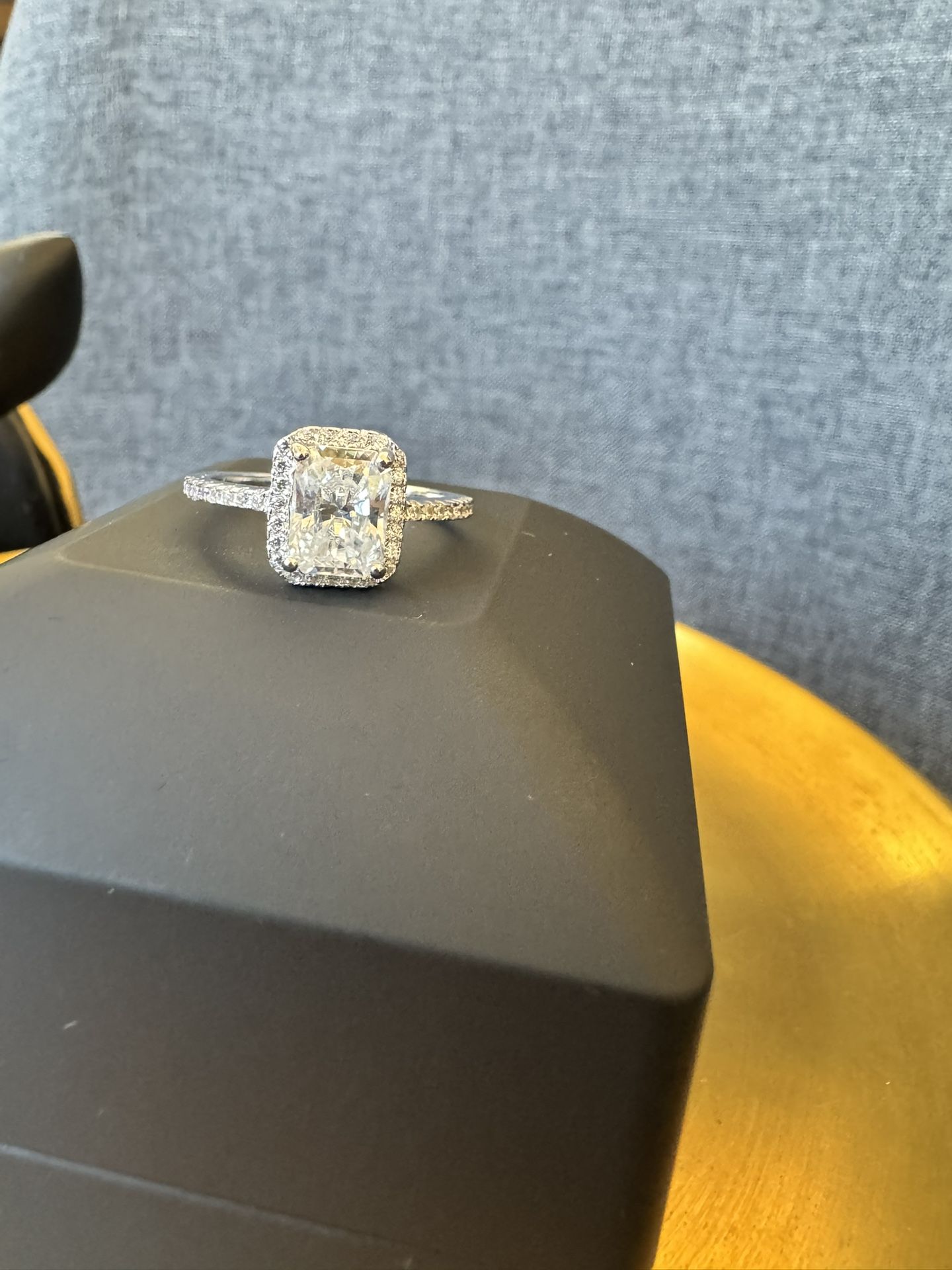 Brand New 2ct Moissanite Diamond S925 Sterling Silver Engagement Ring Various Sizes