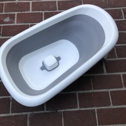 OXO Splash & Store Bath Tub 