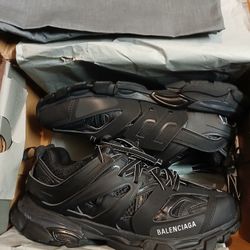 Balenciaga Tracks Size 9.5-10