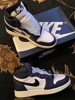 Air Jordan 1 Retro Blue/Blk/White $70 - 4y and 6y