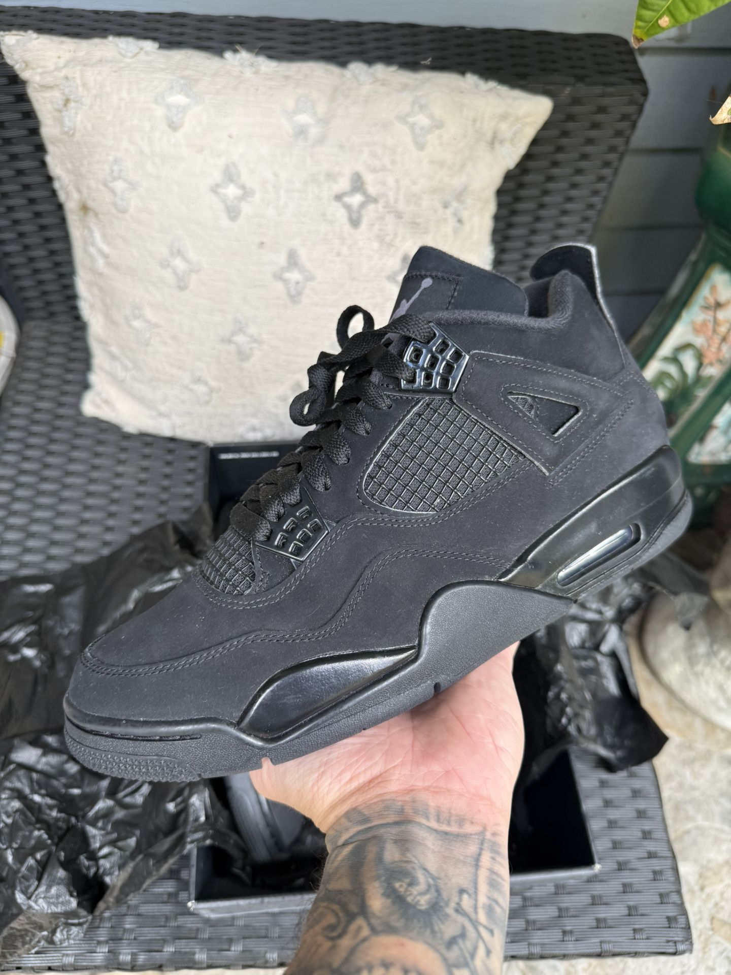 Jordan 4 Retro