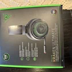 Razer Kraken Gaming Headset RZ04-0(contact info removed)-R3M1 Black 3.5mm Cooling Pad