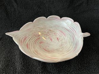 Vintage Murano Leaf Shaped Bowl-Gold Aventurine-Scalloped-Candy/Trinket Decor