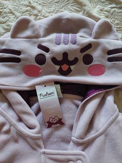 New Pusheen Vampire Cape $15