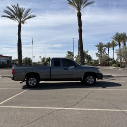 2005 Dodge Dakota