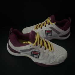 Fila Sneakers Size 6.5 White Burgundy Y