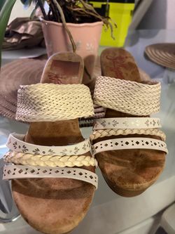 Women's Woven Strap Slide Sandals