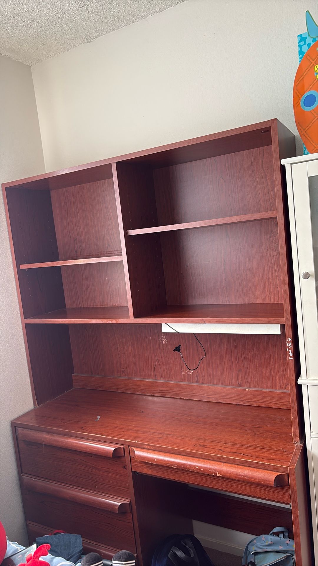 Free Desk