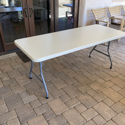 6’ tables for sale - Legs fold in