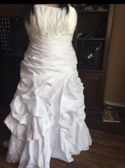 Wedding dress 16