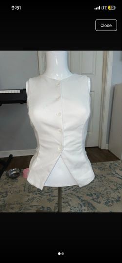 White Button-Front Fitted Vest
