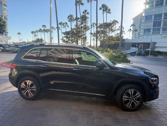 2025 Mercedes-Benz GLB