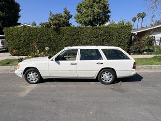 1995 Mercedes-Benz E-Class