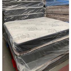 King size mattress/ Colchon