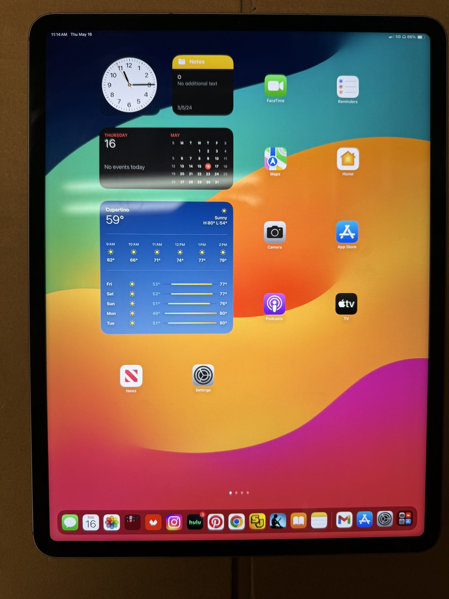 Apple iPad Pro 12.9-inch (6th Generation): with M2 chip