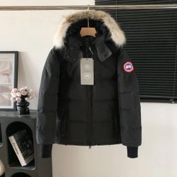Women's Chelsea Canada Goose Parka