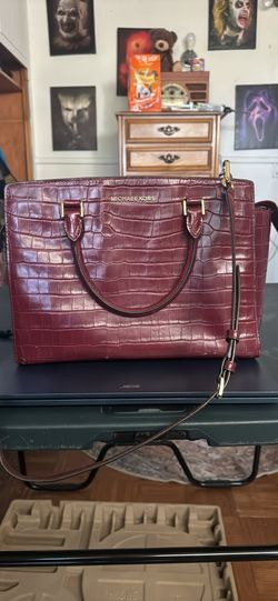 Michael Kors Mercer Large Satchel