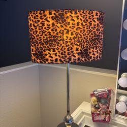 Leopard lamp