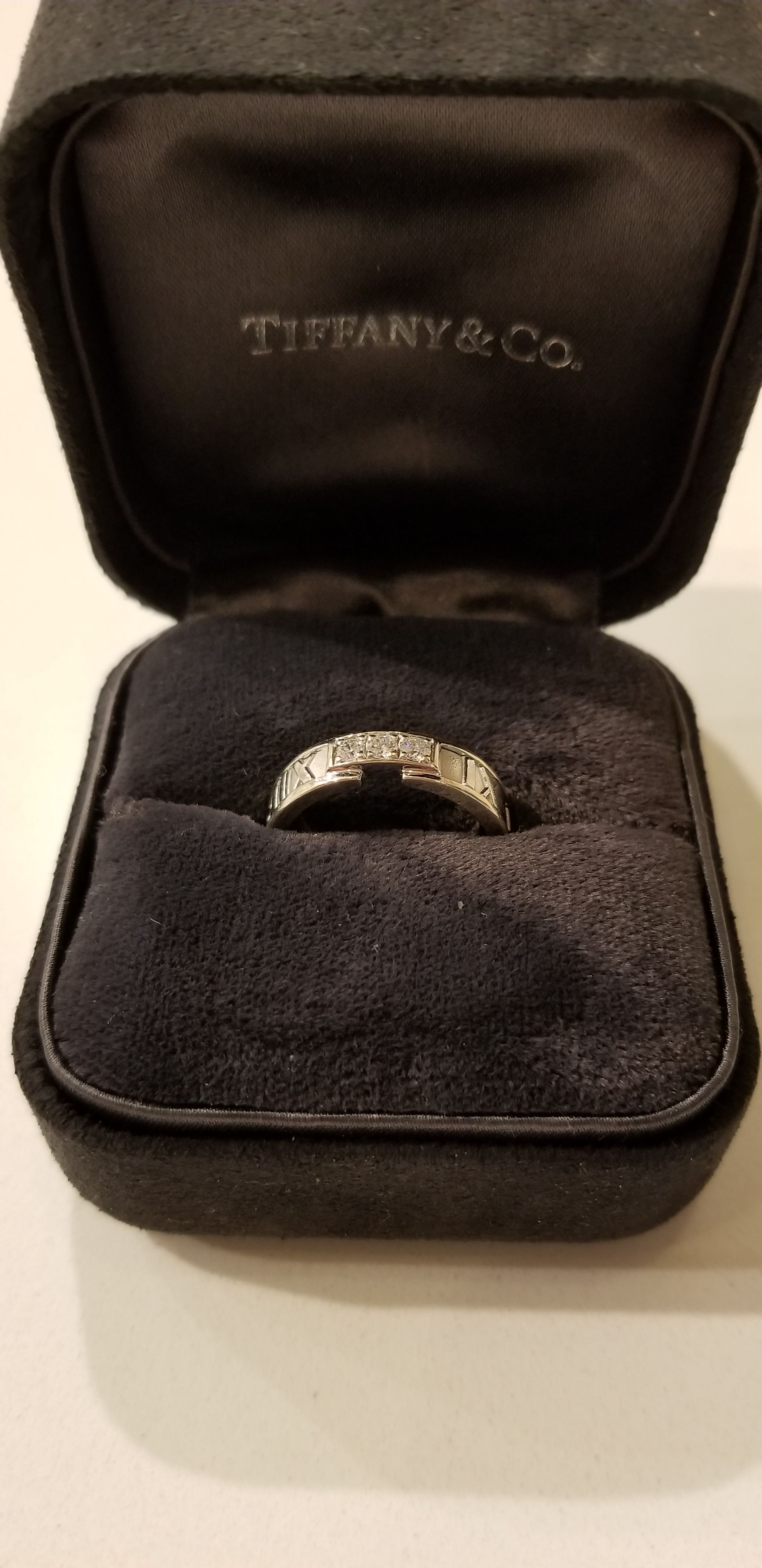 Authentic Tiffany & Co. 18K White Gold Silver Atlas Ring Size 7