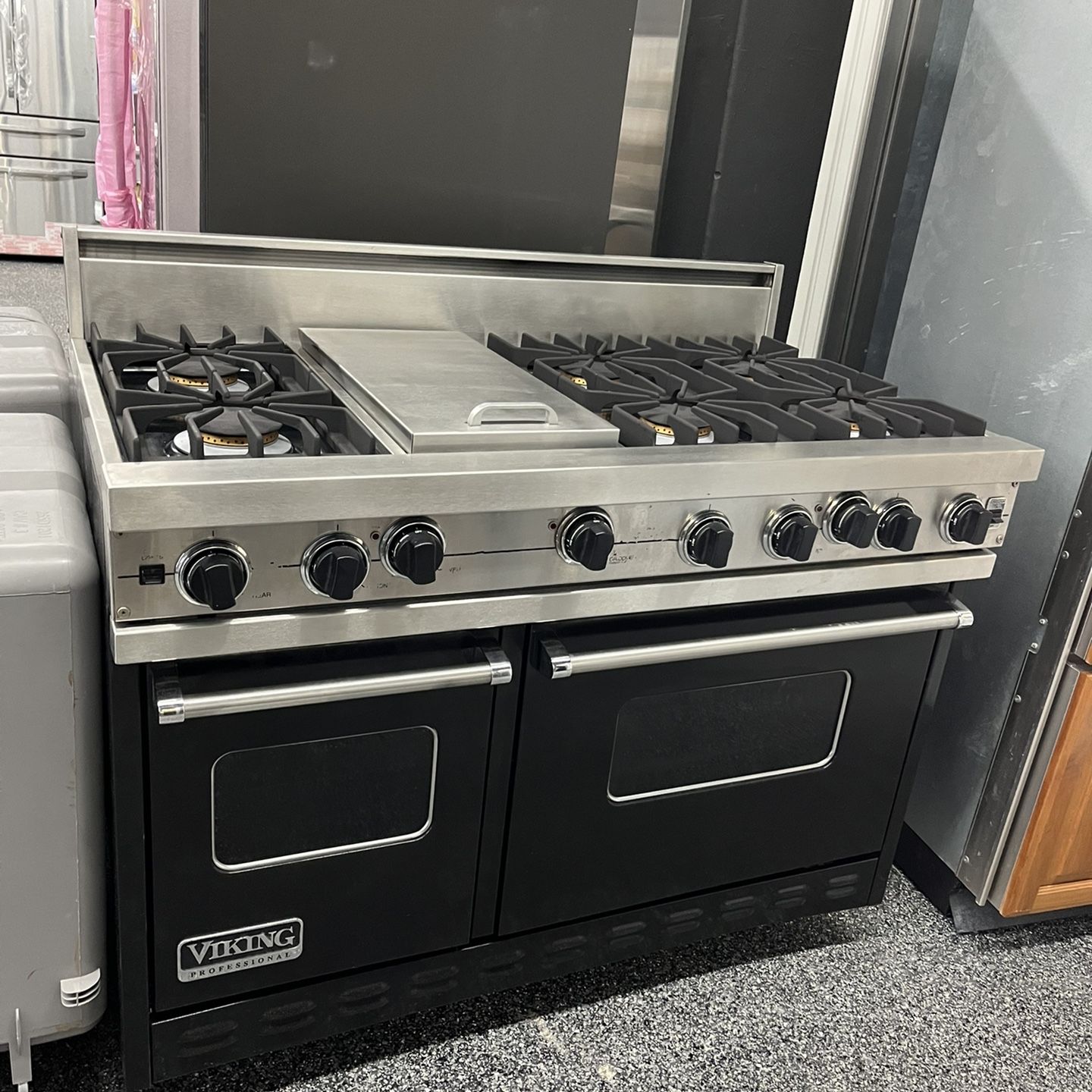 Black Viking Professional 48” Gas Range With Double Oven